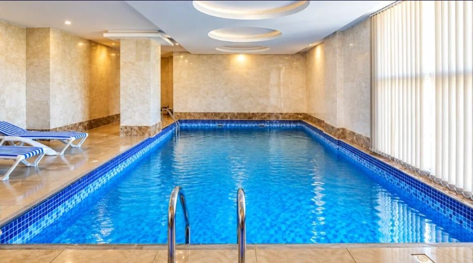 Indoor swimming pool